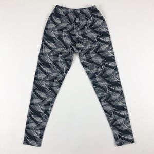 J&K Black Jungle Leaf Print Leggings